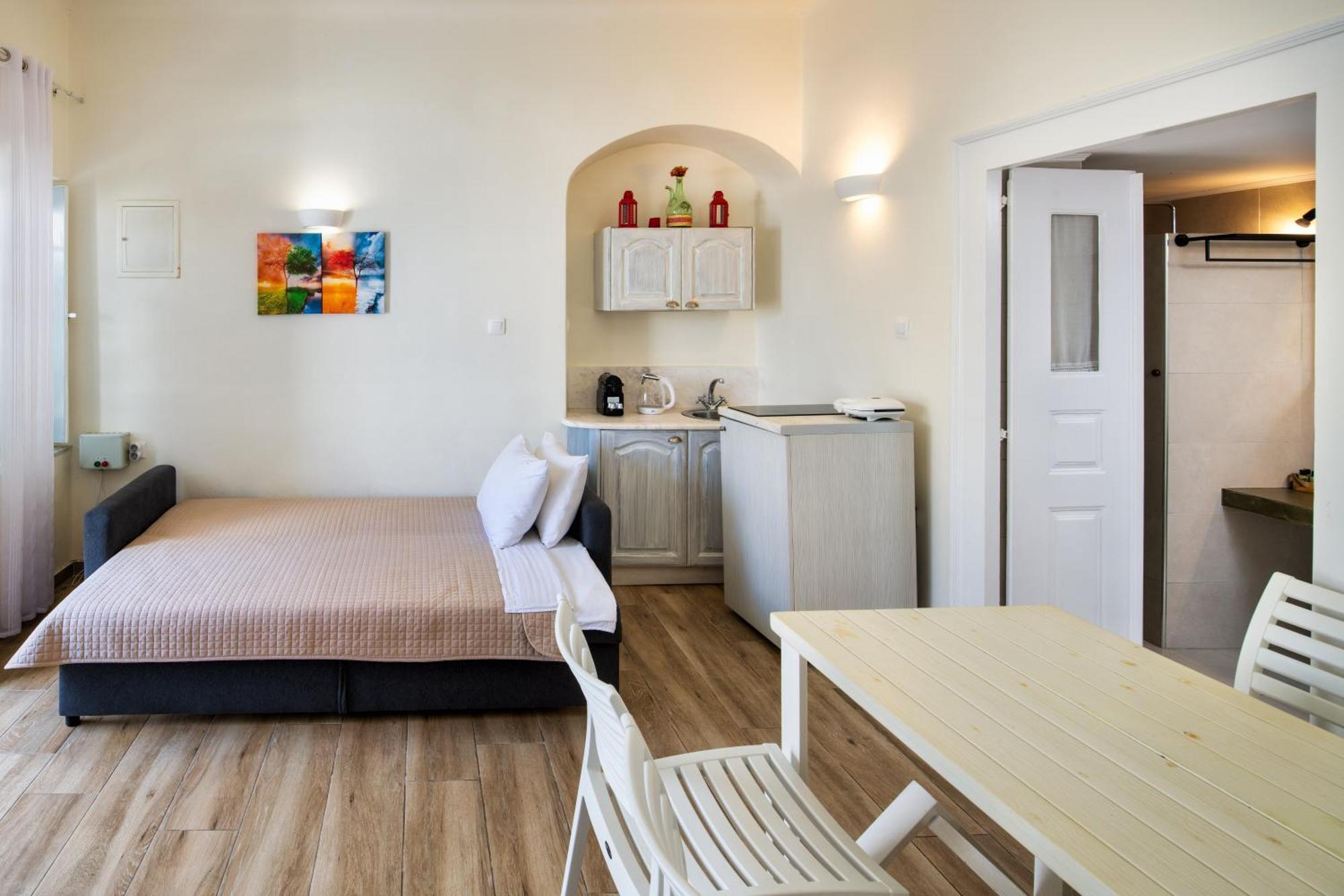 Day One Fira Mansion Apartment Екстериор снимка