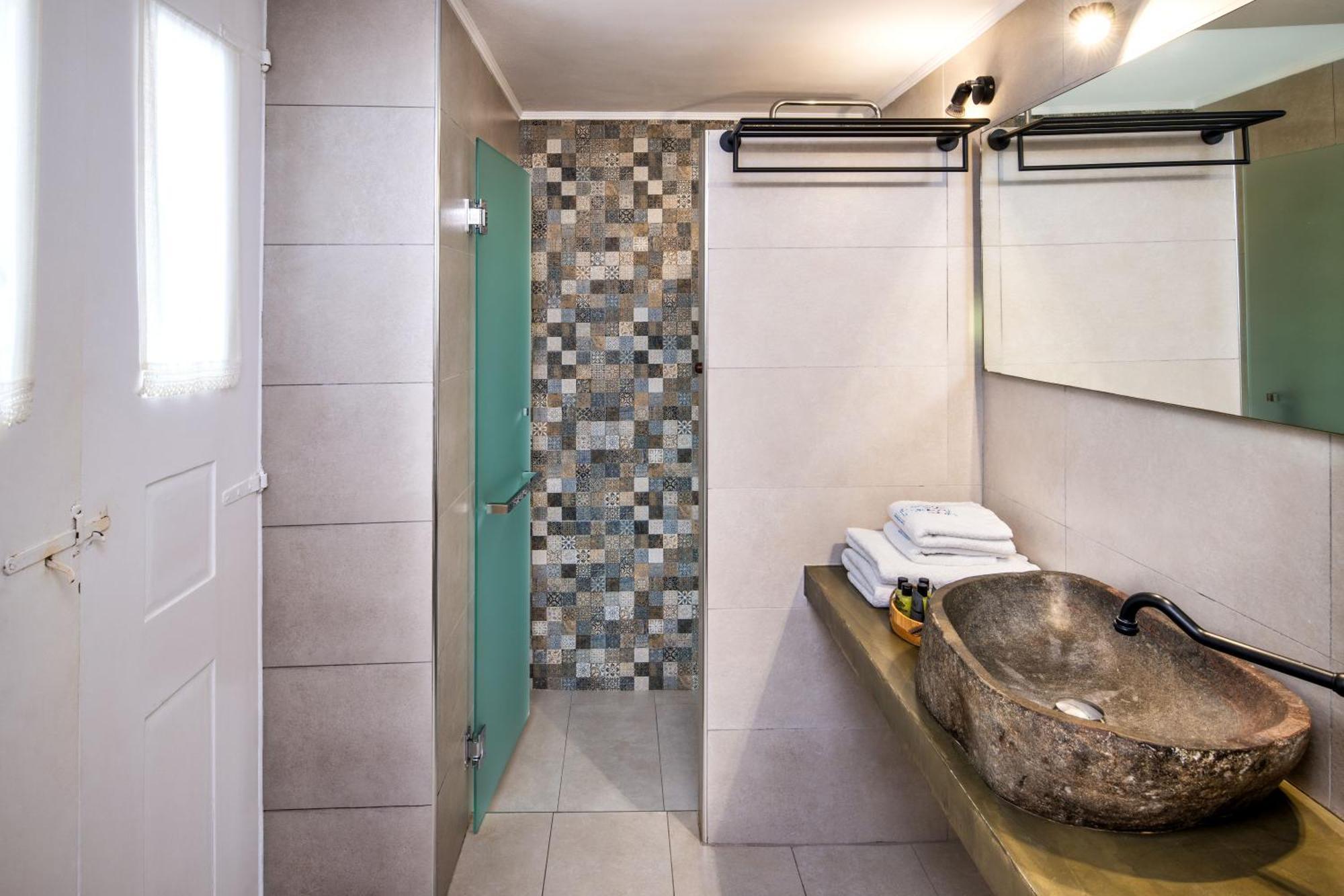 Day One Fira Mansion Apartment Екстериор снимка