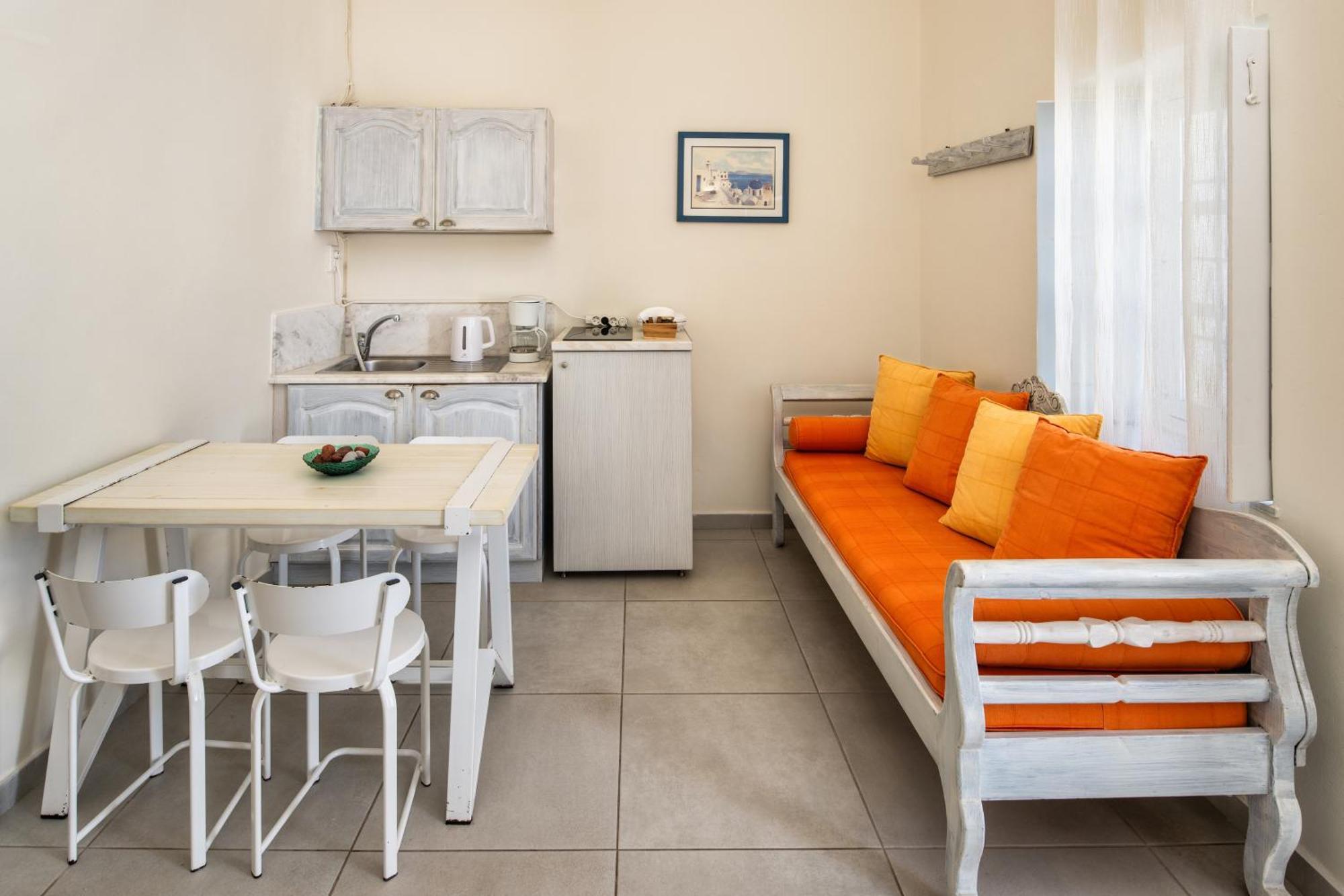 Day One Fira Mansion Apartment Екстериор снимка
