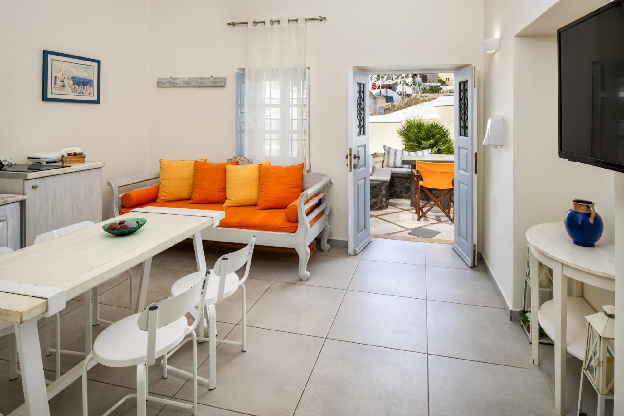 Day One Fira Mansion Apartment Екстериор снимка